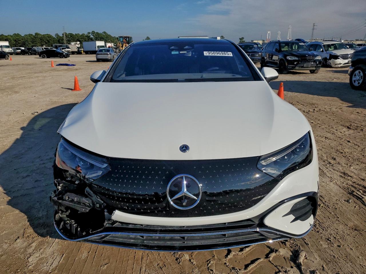 MERCEDES-BENZ EQE 500 4MATIC