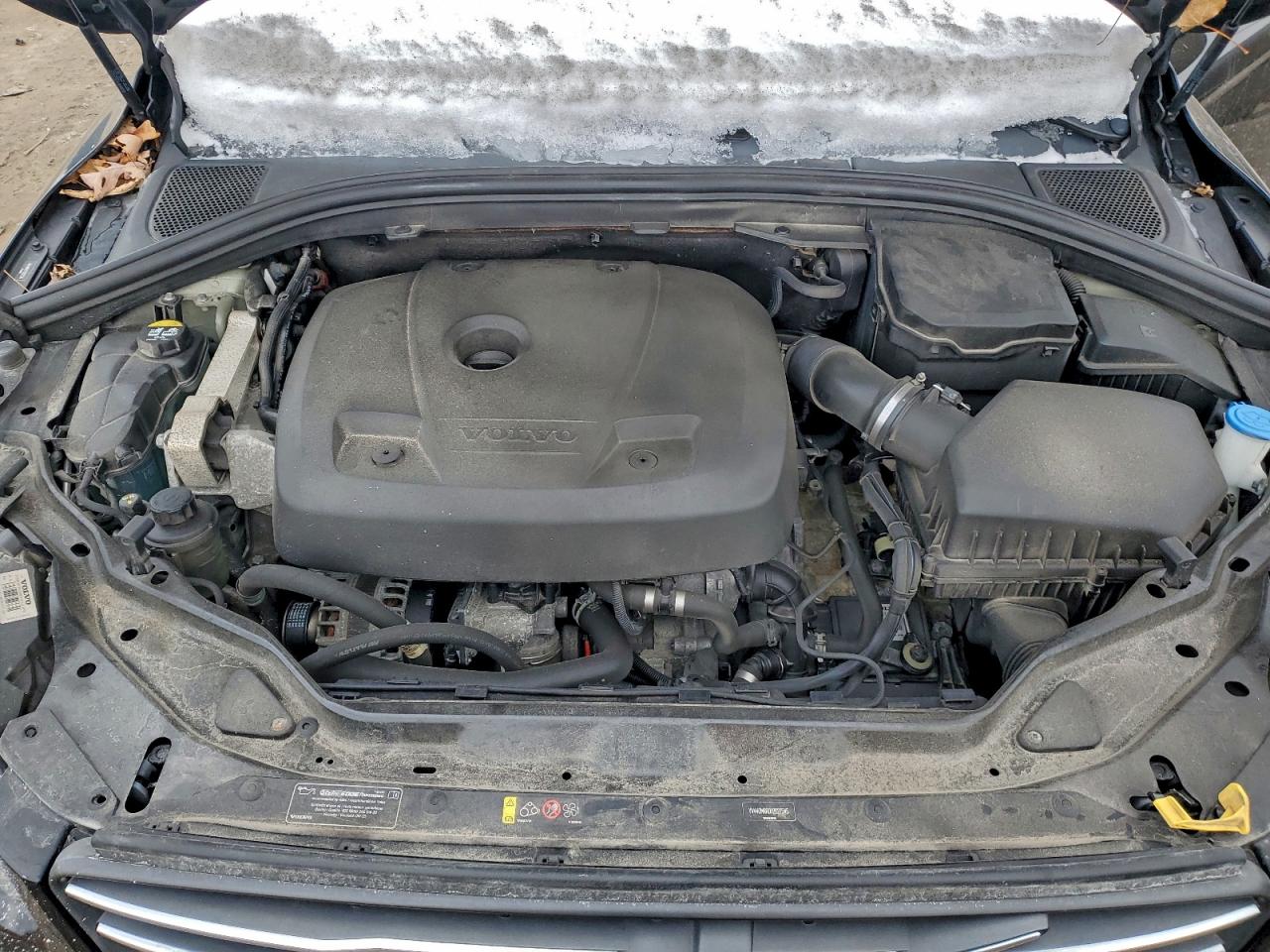 Lot #3317735120 2017 VOLVO XC60 T5 DY