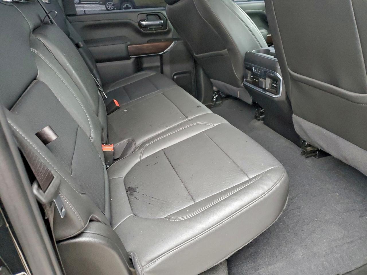 GMC SIERRA K2500 SLT