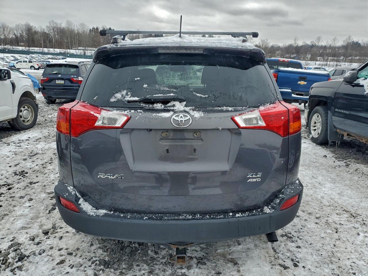 TOYOTA RAV4 XLE