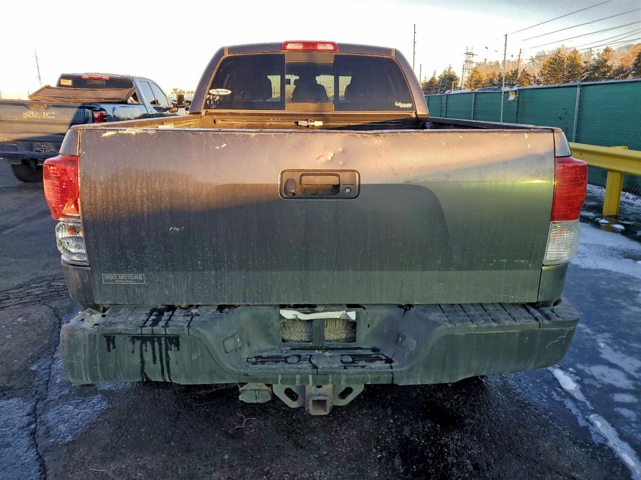 TOYOTA TUNDRA DOUBLE CAB SR5