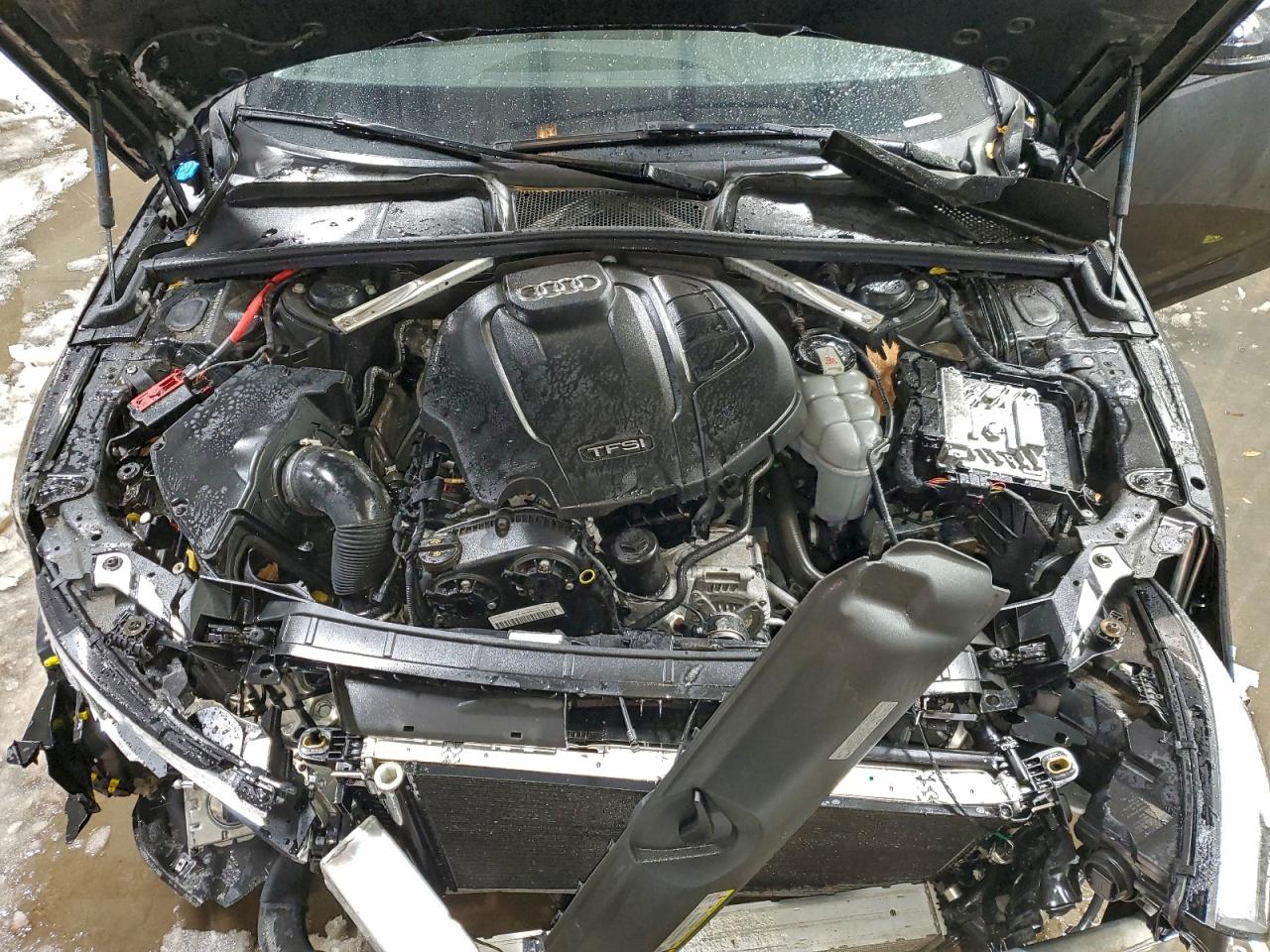 AUDI A4 PREMIUM PLUS