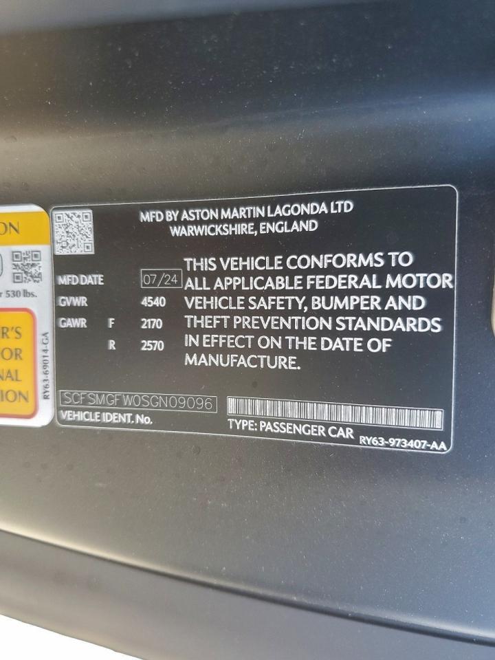 ASTON MARTIN VANTAGE