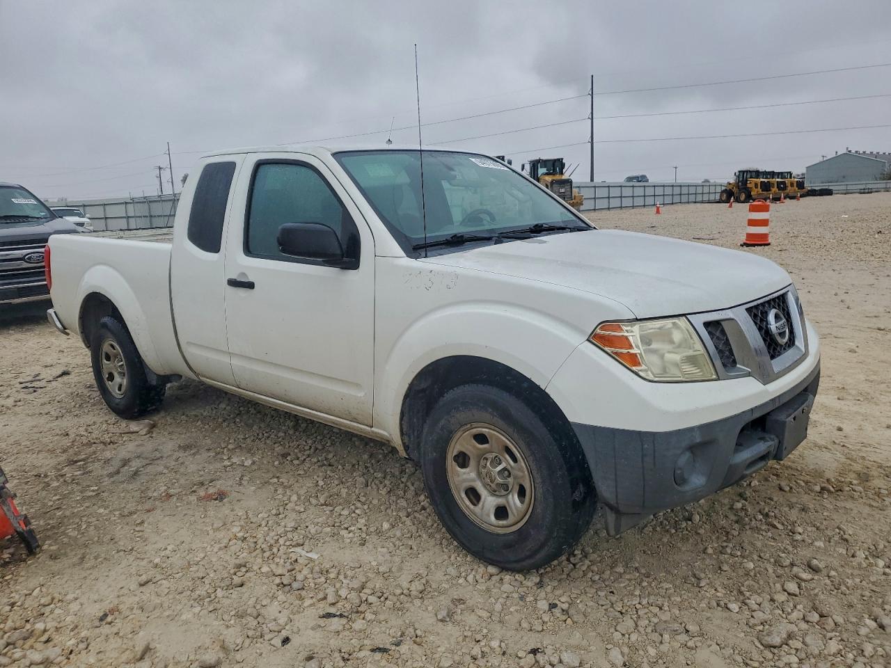 NISSAN FRONTIER S