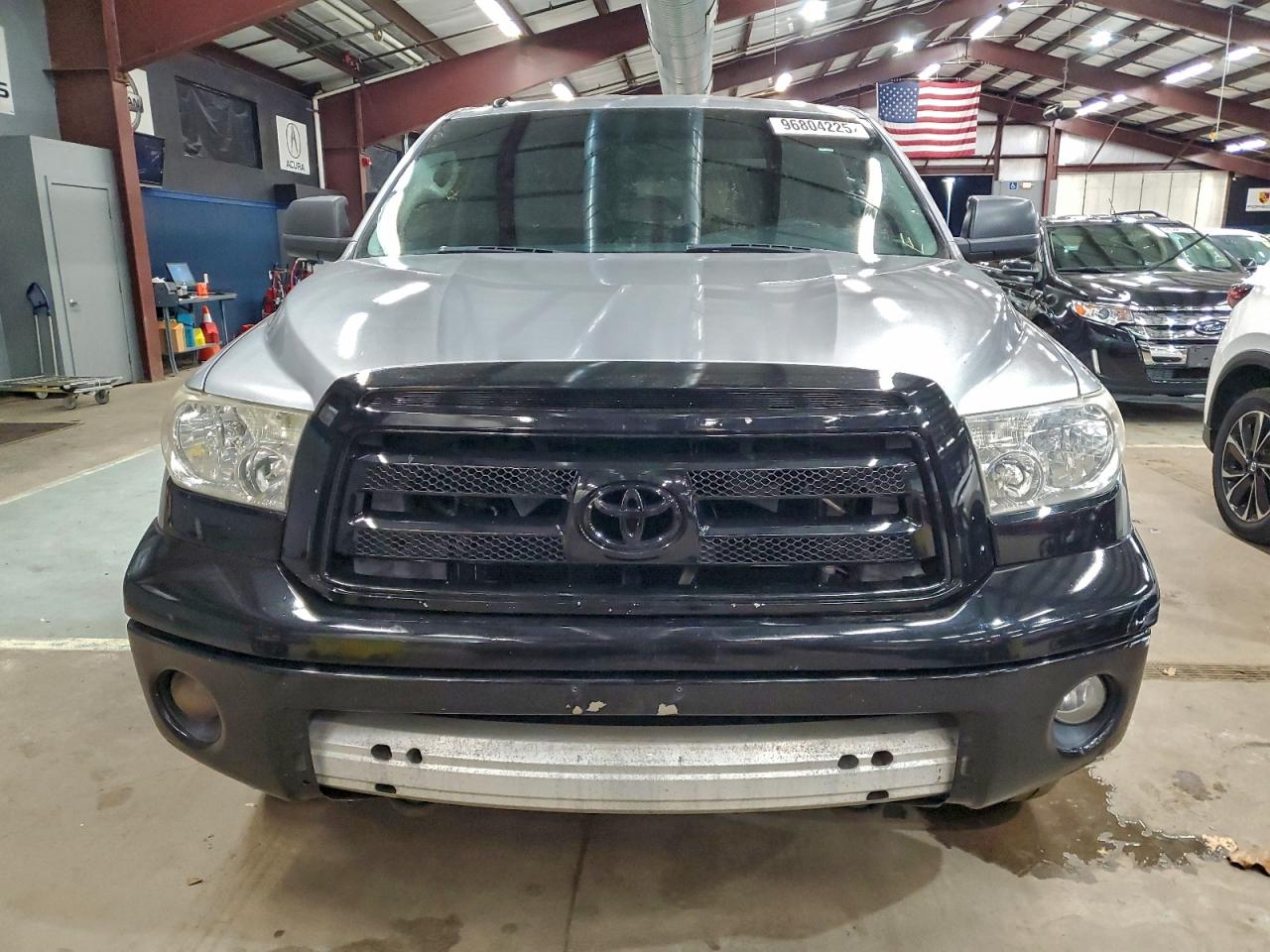 TOYOTA TUNDRA DOUBLE CAB SR5