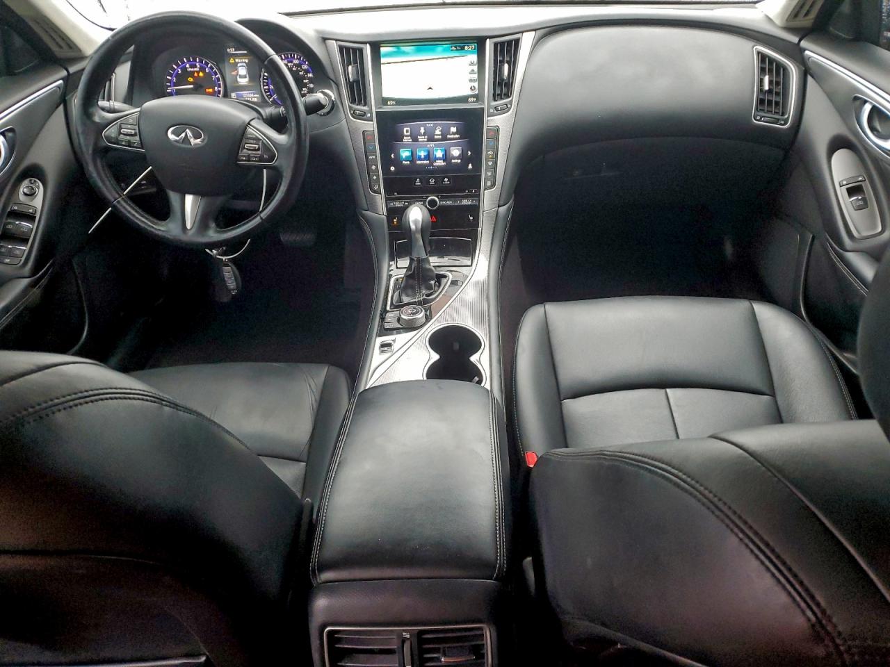 INFINITI Q50 BASE