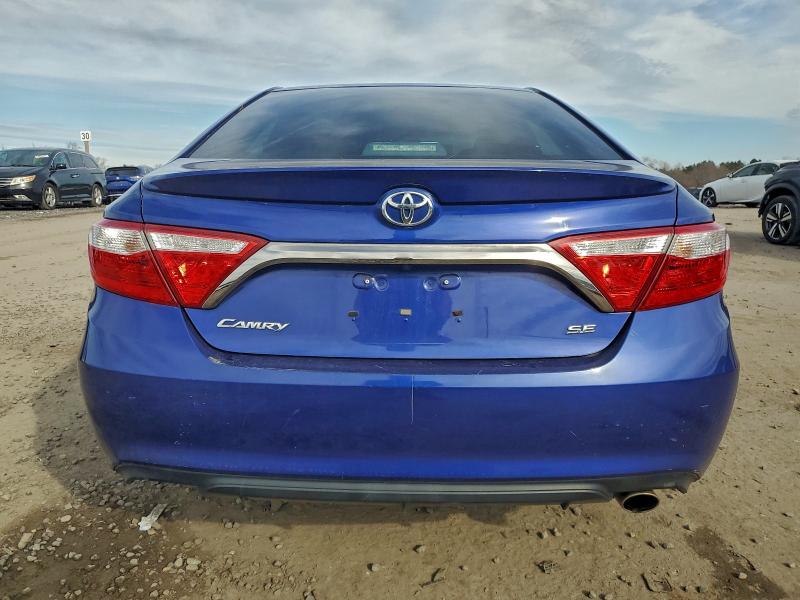 2016 TOYOTA CAMRY LE #3304779969
