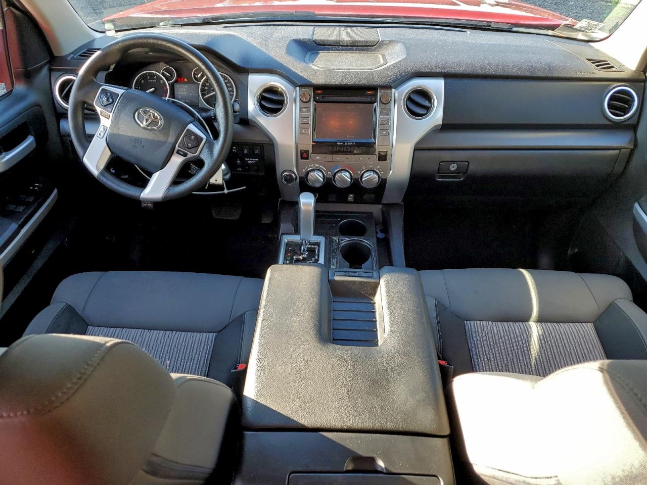 TOYOTA TUNDRA DOUBLE CAB SR
