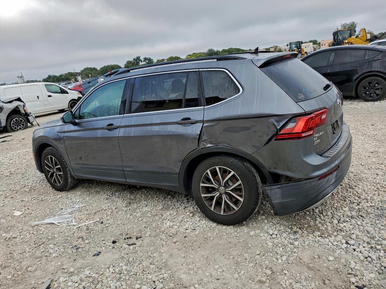 Lot #3312272789 2019 VOLKSWAGEN TIGUAN SE