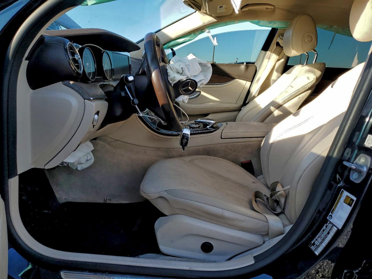 MERCEDES-BENZ E-CLASS 300