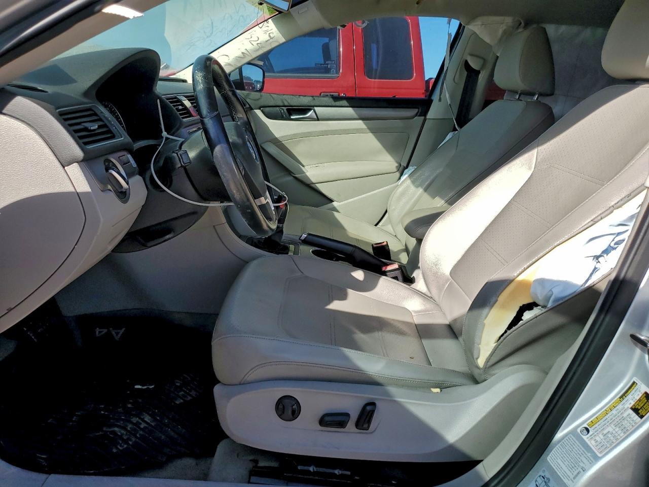 Lot #3318079385 2015 VOLKSWAGEN PASSAT SE