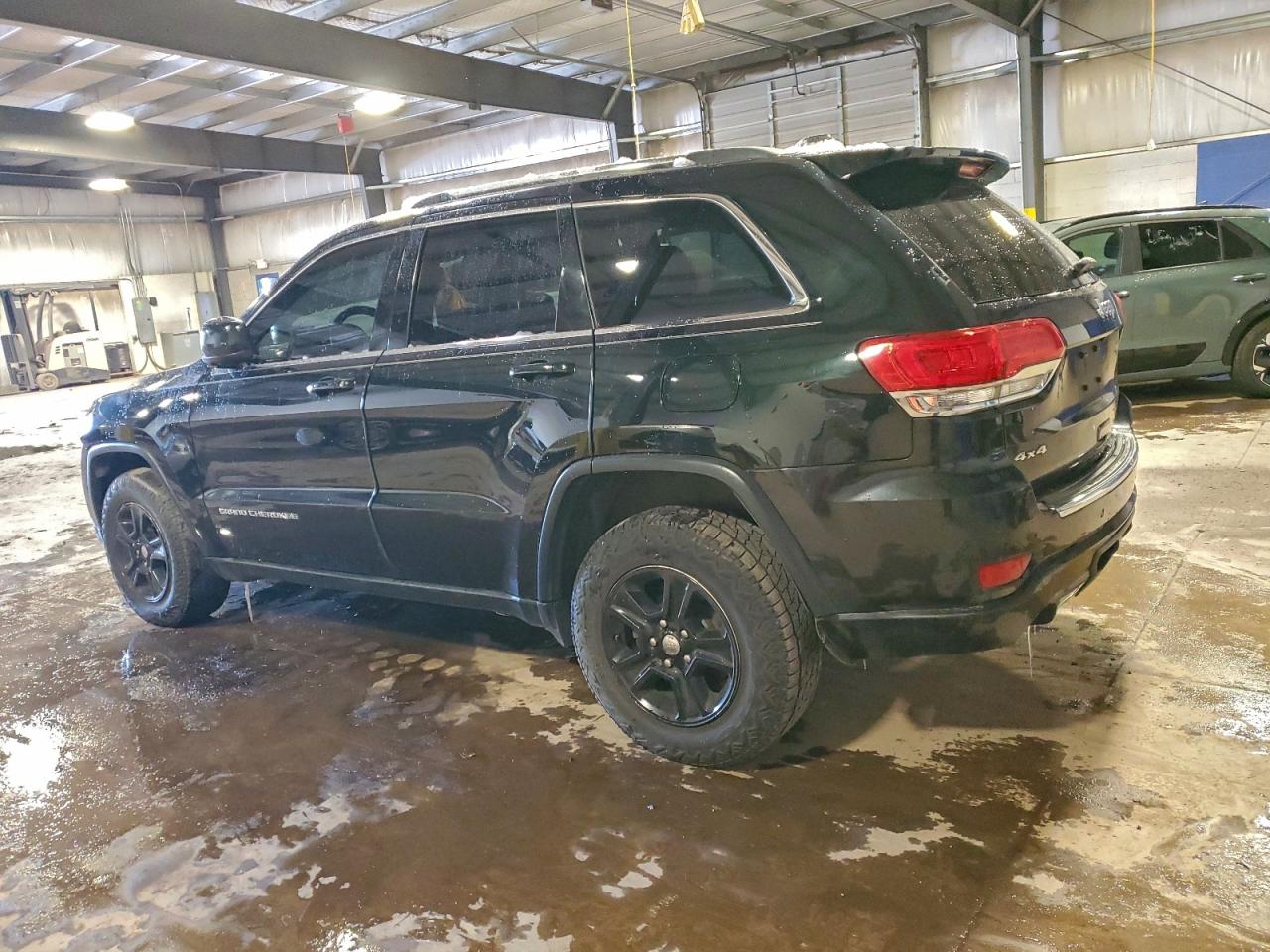 JEEP GRAND CHEROKEE LAREDO