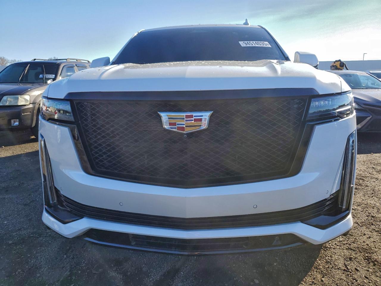 CADILLAC ESCALADE ESV SPORT PLATINUM