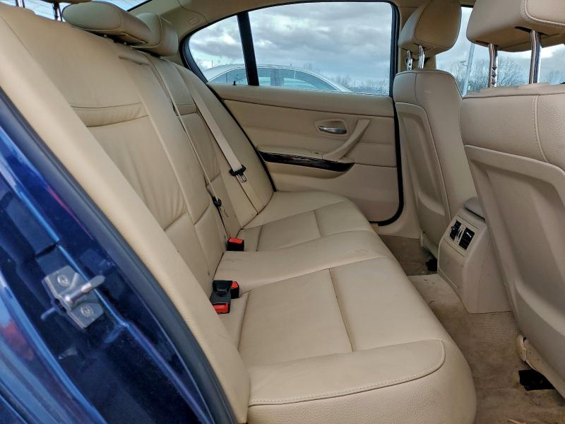 2011 BMW 328 XI SUL #3305302342