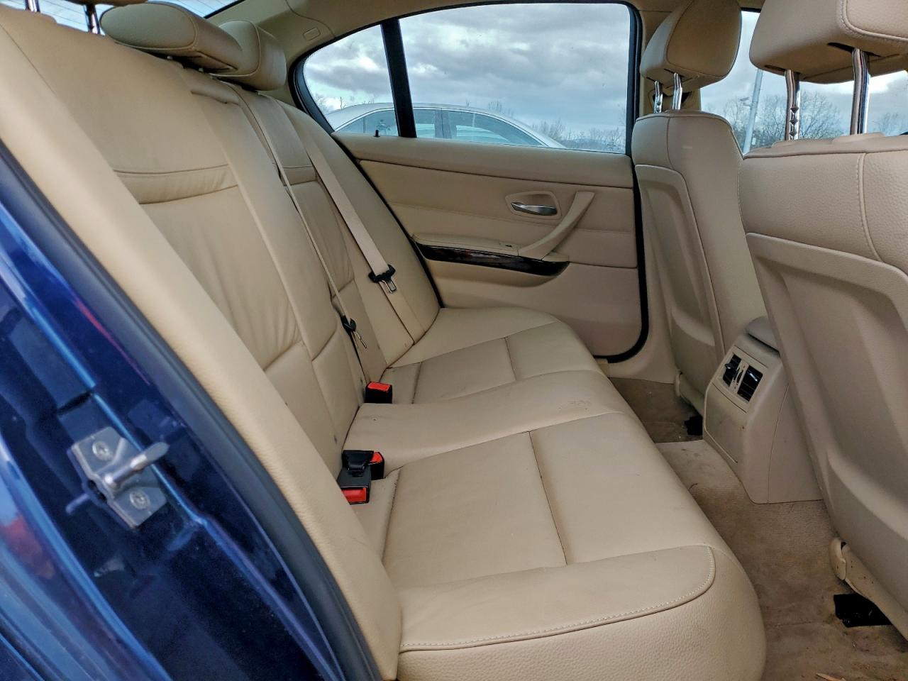 BMW 3 SERIES XI SULEV