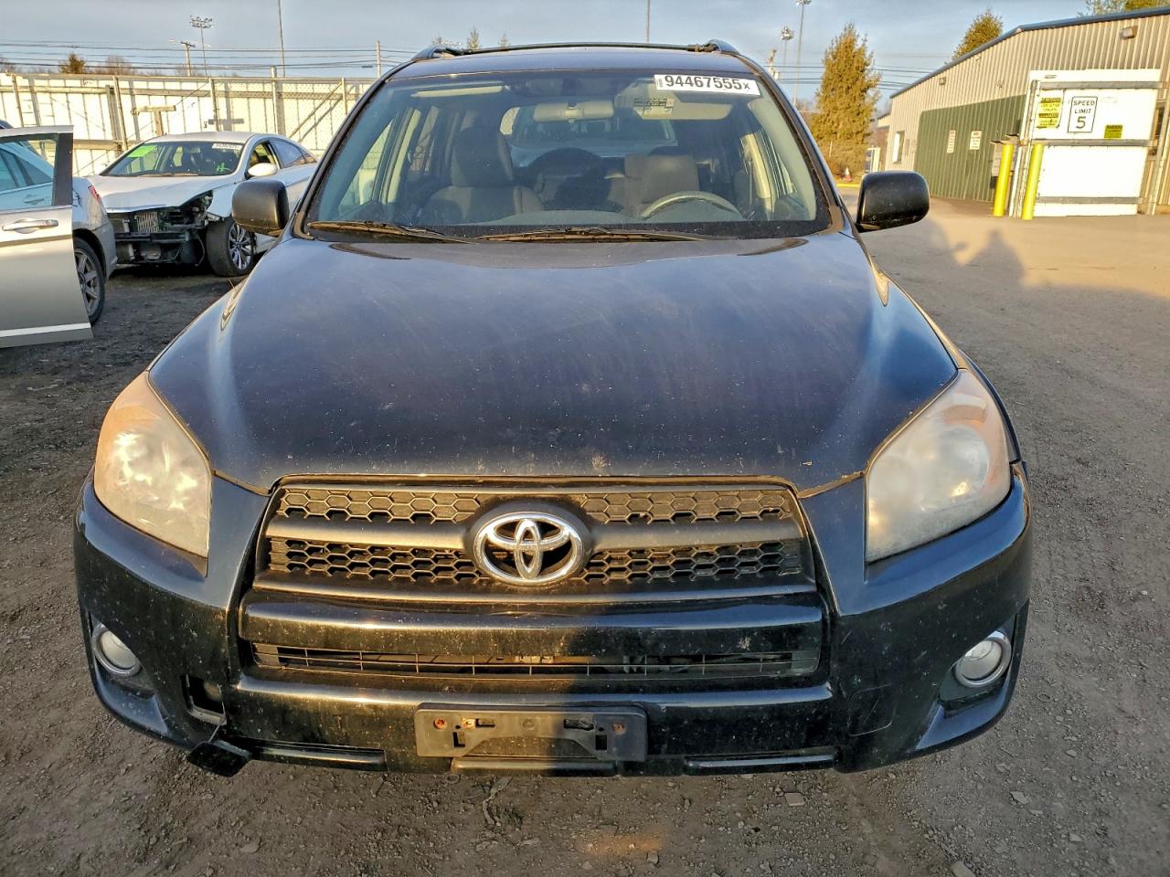 TOYOTA RAV4 SPORT