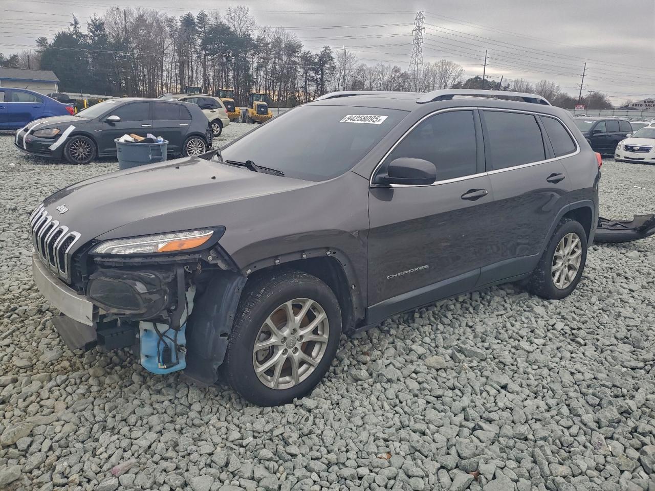 JEEP GRAND CHEROKEE LATITUDE PLUS