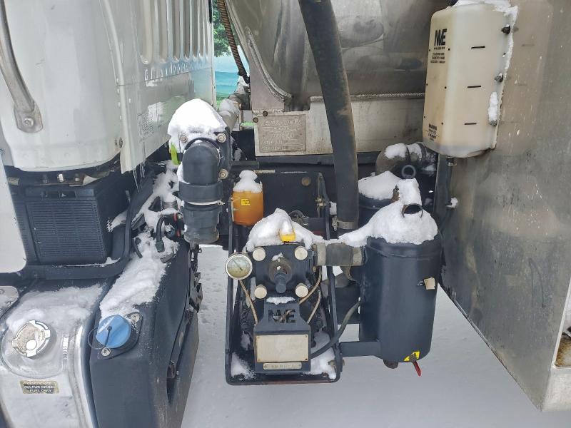 2022 FREIGHTLINER M2 106 MED #3304516578