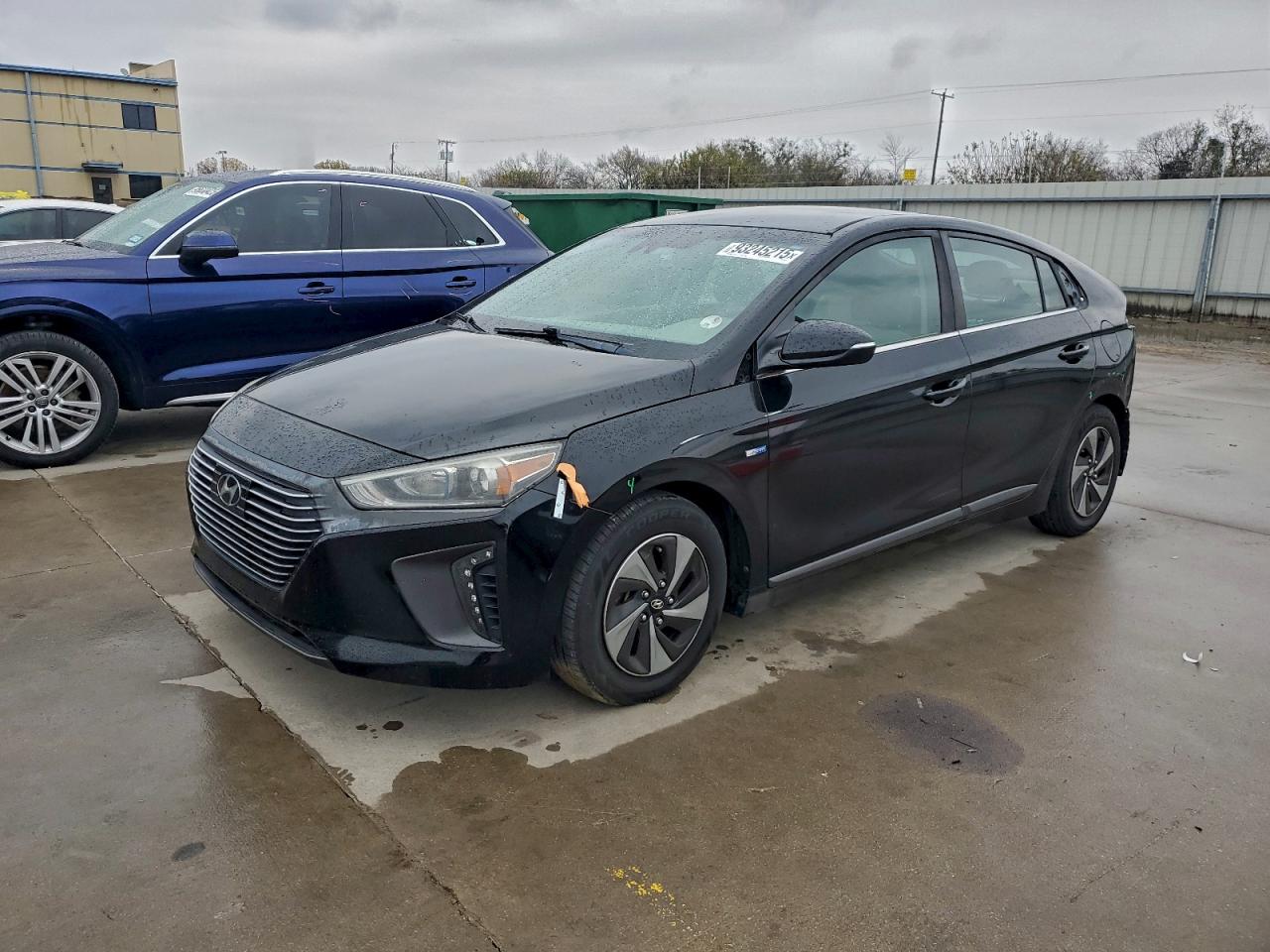 HYUNDAI IONIQ SEL