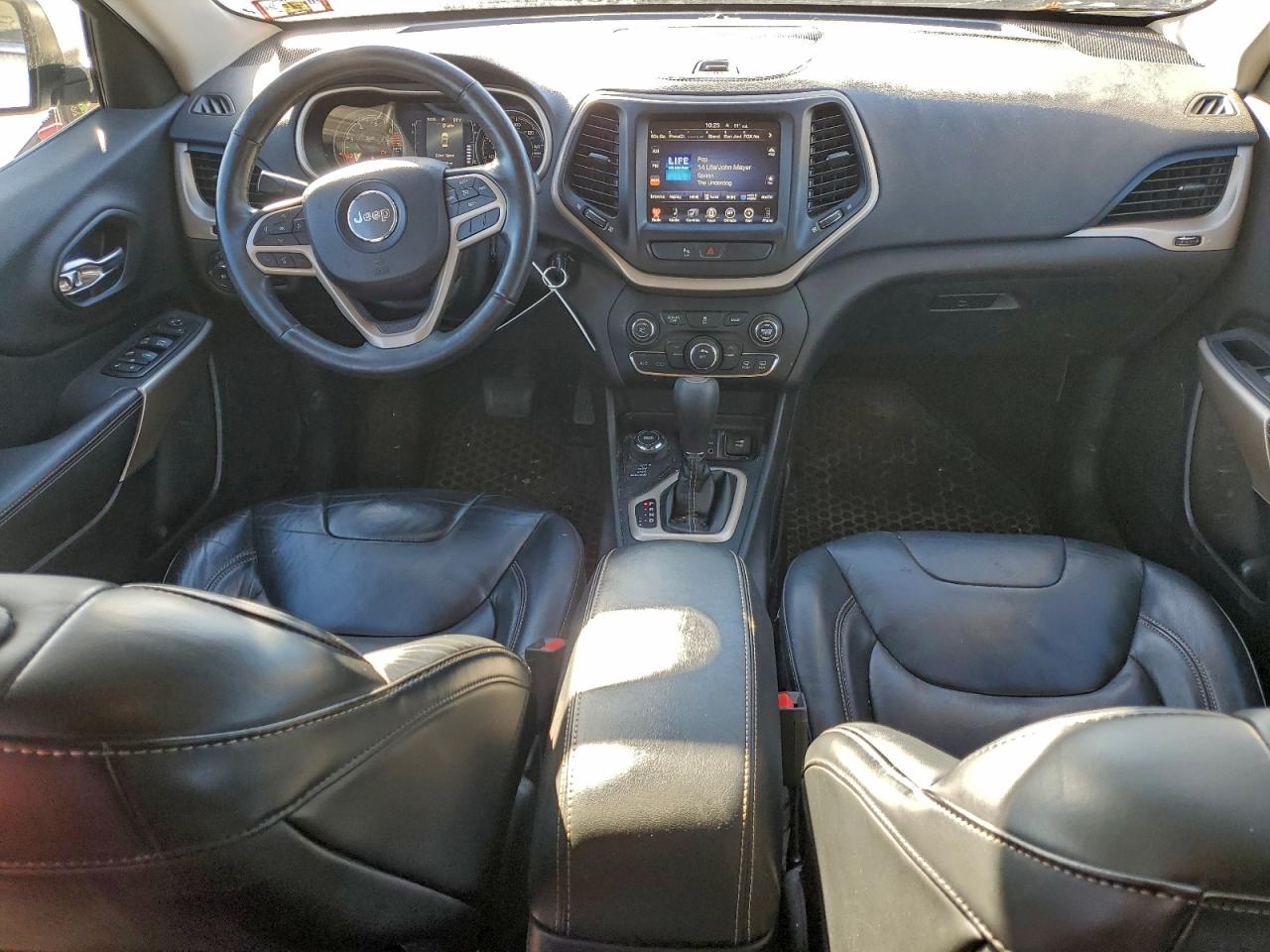 JEEP GRAND CHEROKEE LATITUDE