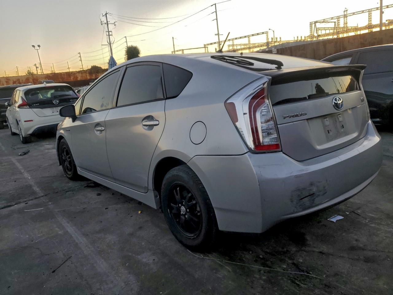 TOYOTA PRIUS