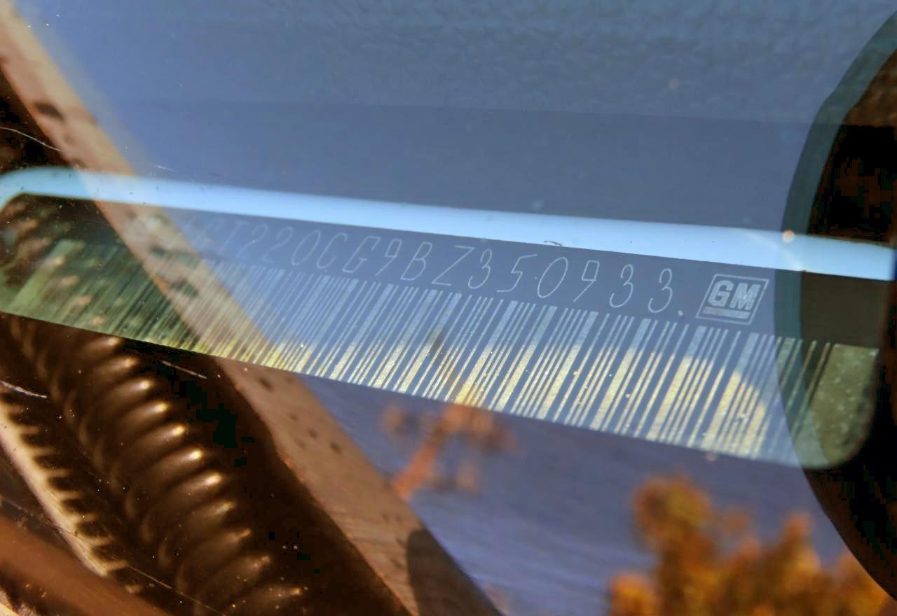 Lot #3310955847 2011 GMC SIERRA K25