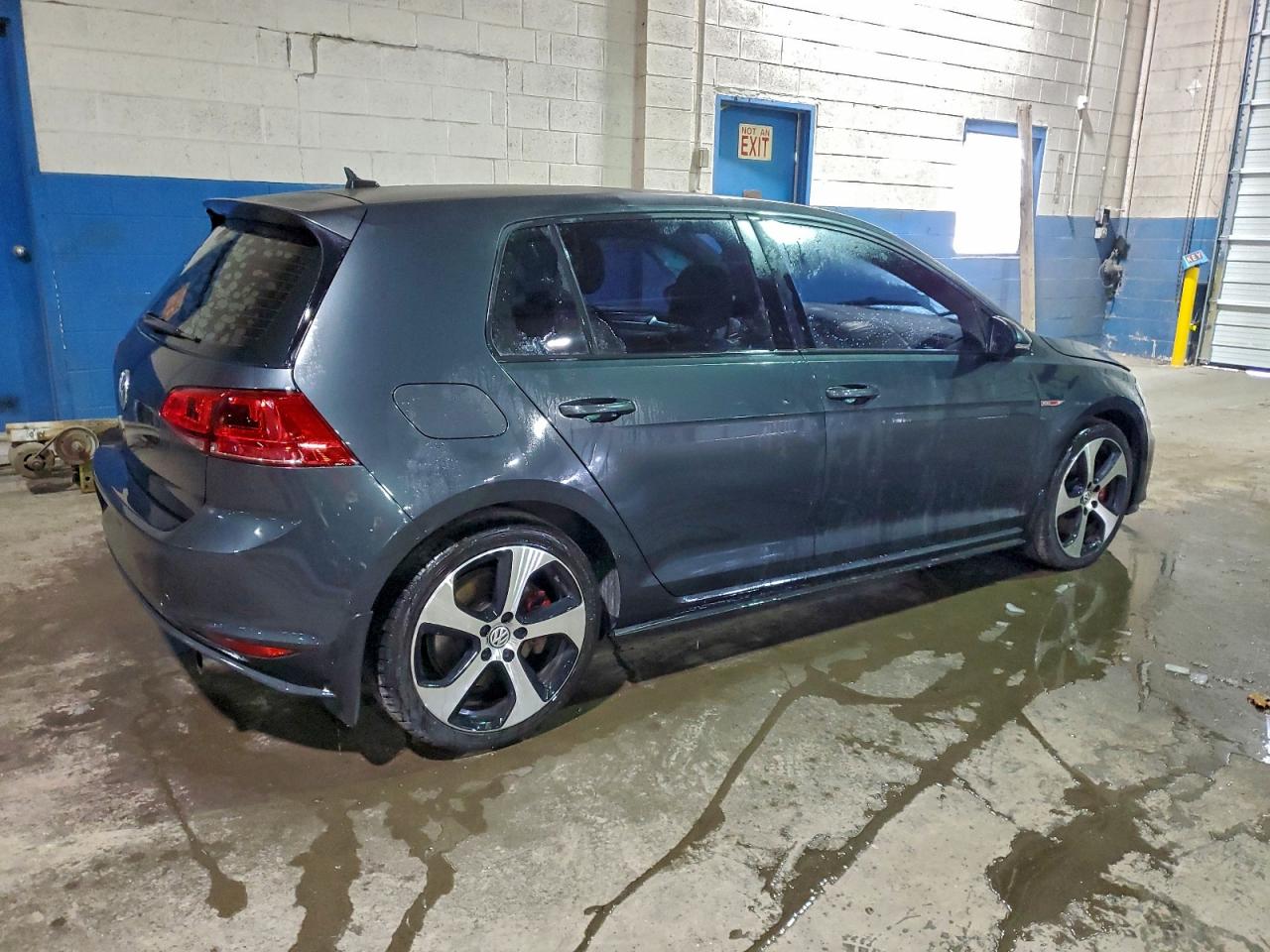 VOLKSWAGEN GOLF GTI S/SE