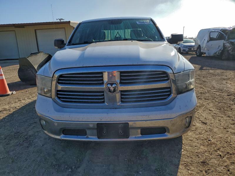 2015 RAM 1500 SLT #3311725277