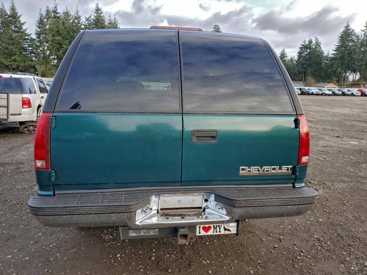 Lot #3308248187 1999 CHEVROLET SUBURBAN K