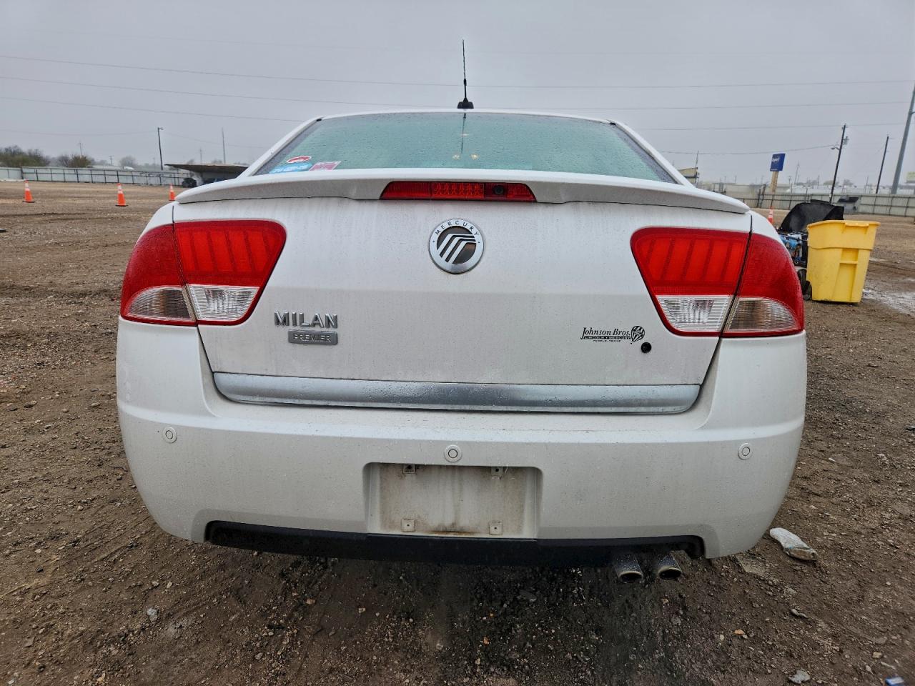 Lot #3318142412 2011 MERCURY MILAN PREM