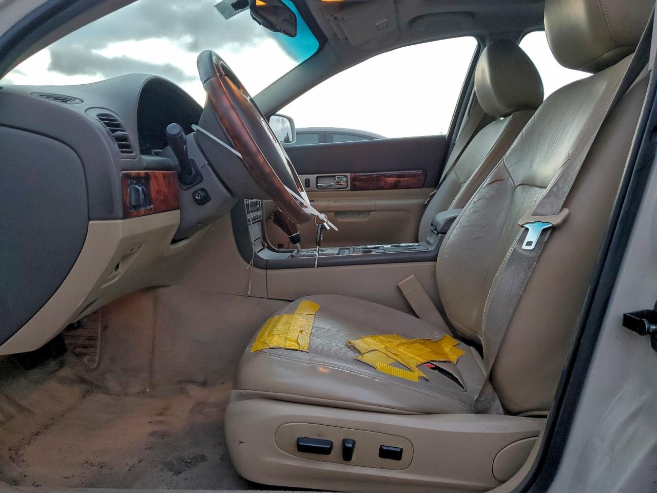 Lot #3304070487 2006 LINCOLN LS