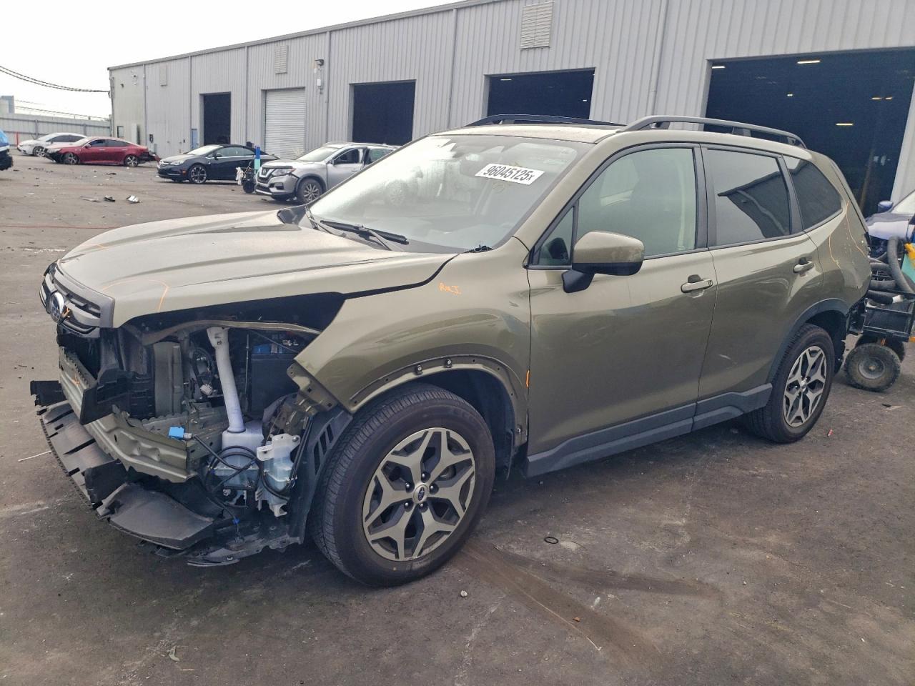 SUBARU FORESTER PREMIUM