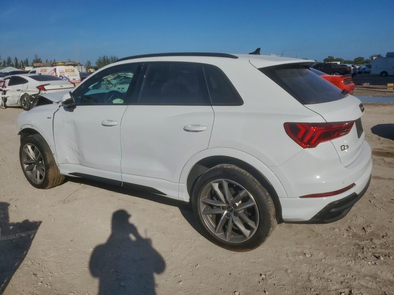 Lot #3315925109 2023 AUDI Q3 PREMIUM