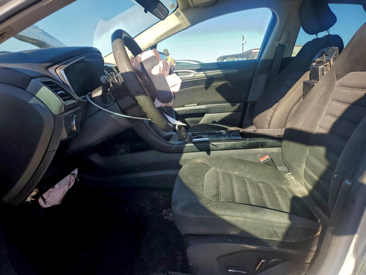 Lot #3318142408 2017 FORD FUSION SE