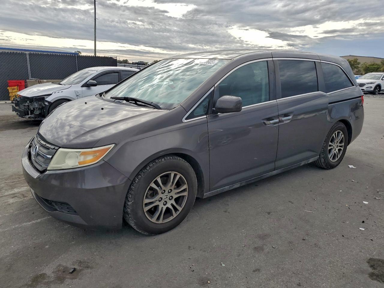 Lot #3309527586 2013 HONDA ODYSSEY EX