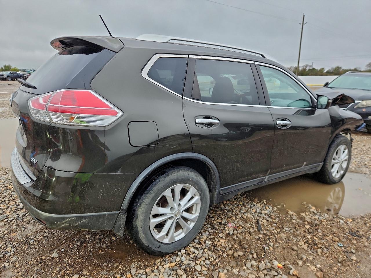 Lot #3304955955 2015 NISSAN ROGUE S