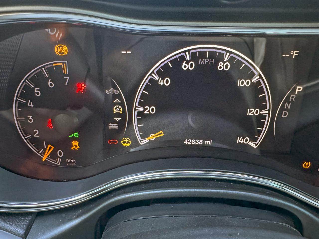 JEEP GRAND CHEROKEE LAREDO