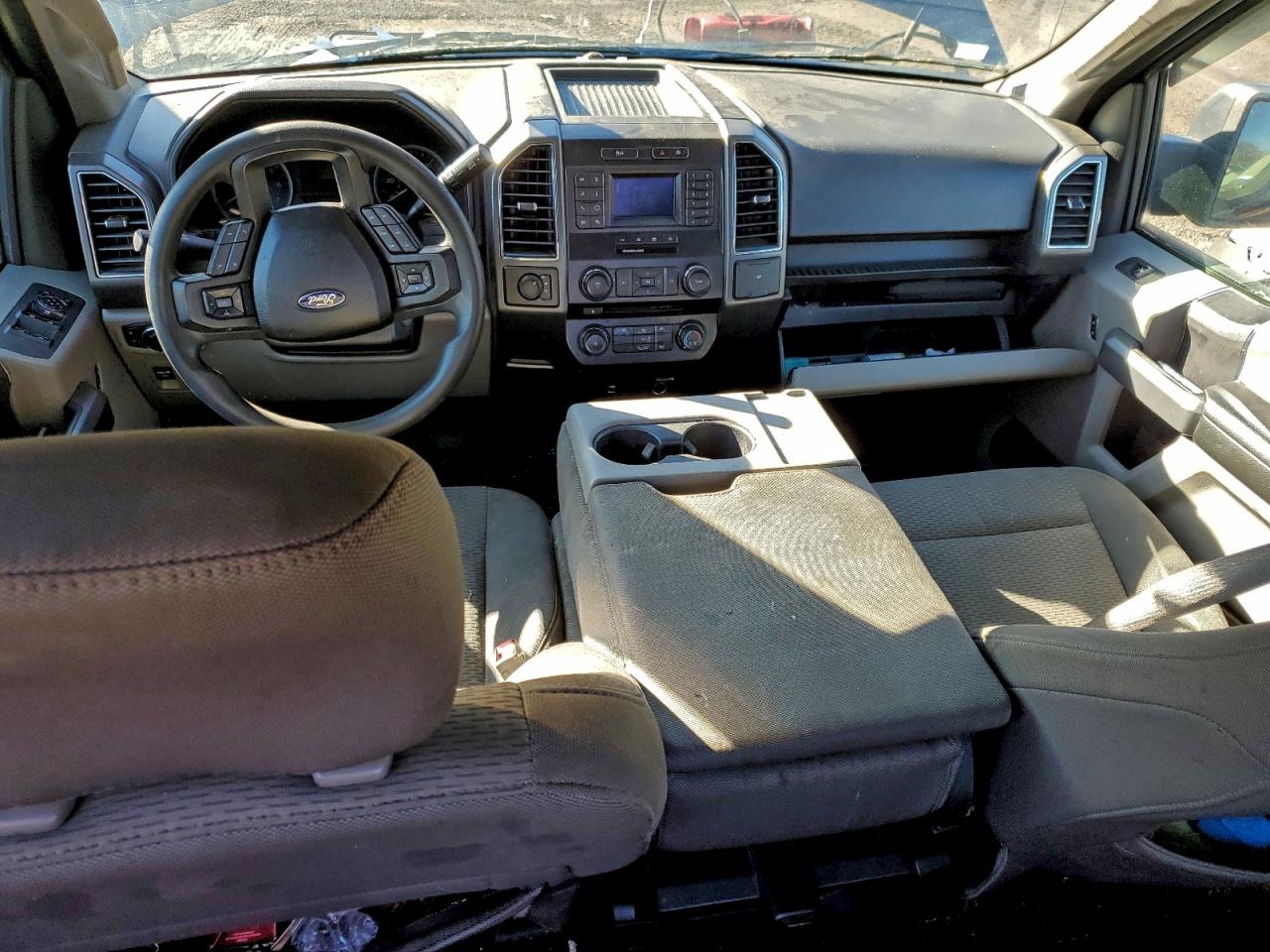 FORD F-150 SUPERCREW