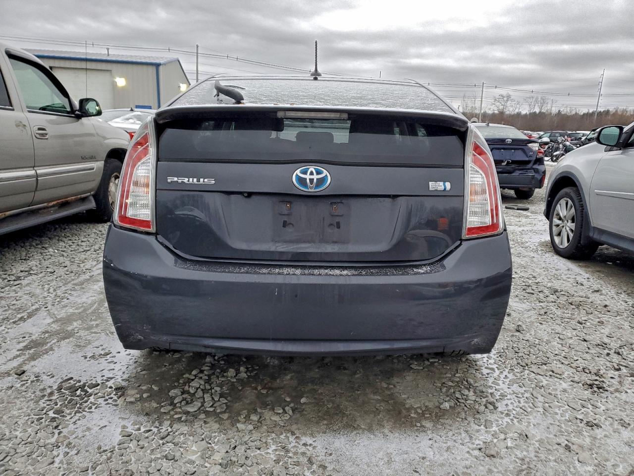 TOYOTA PRIUS