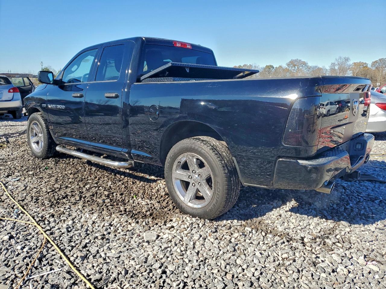 DODGE RAM 1500 ST