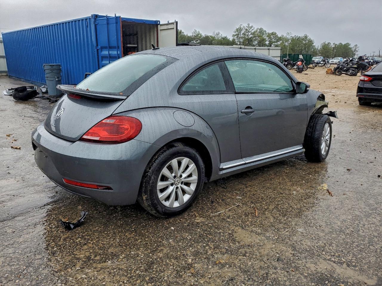 VOLKSWAGEN BEETLE S