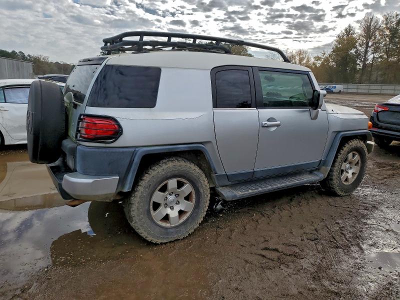 2007 TOYOTA FJ CRUISER #3315744348