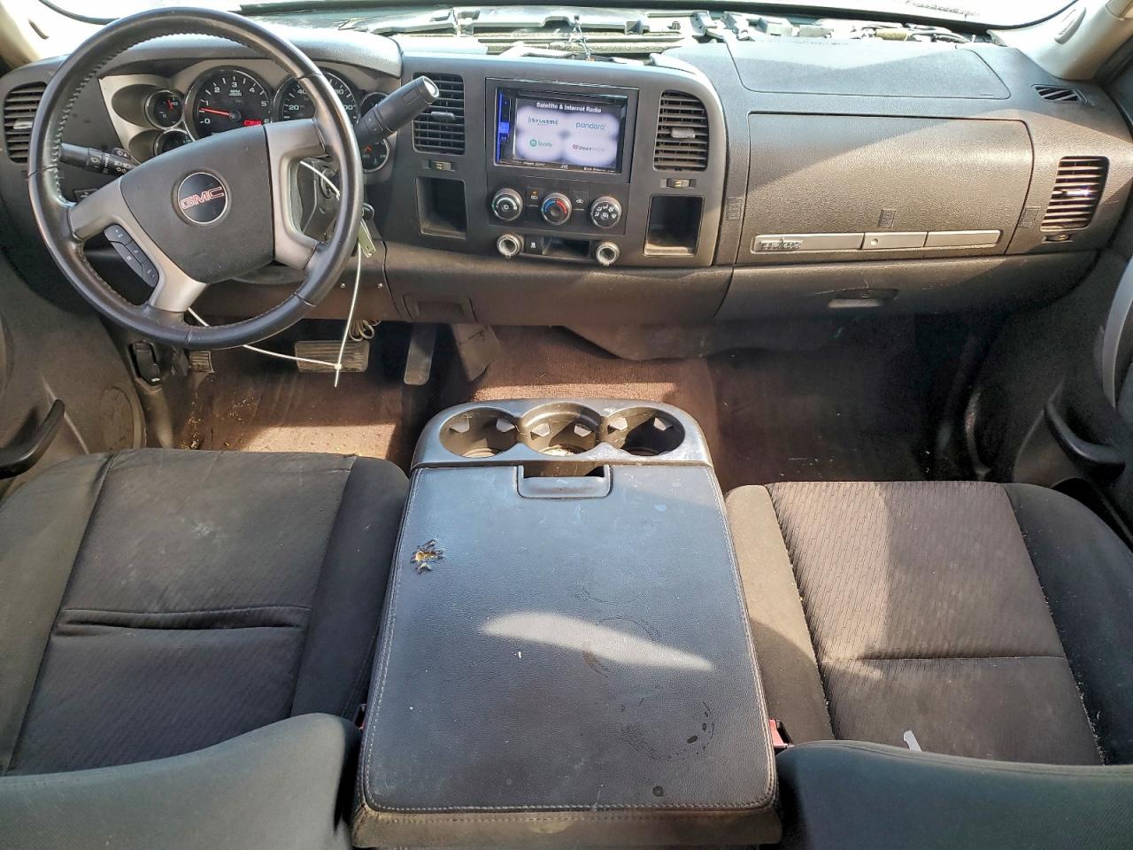 Lot #3317085987 2010 GMC SIERRA C15