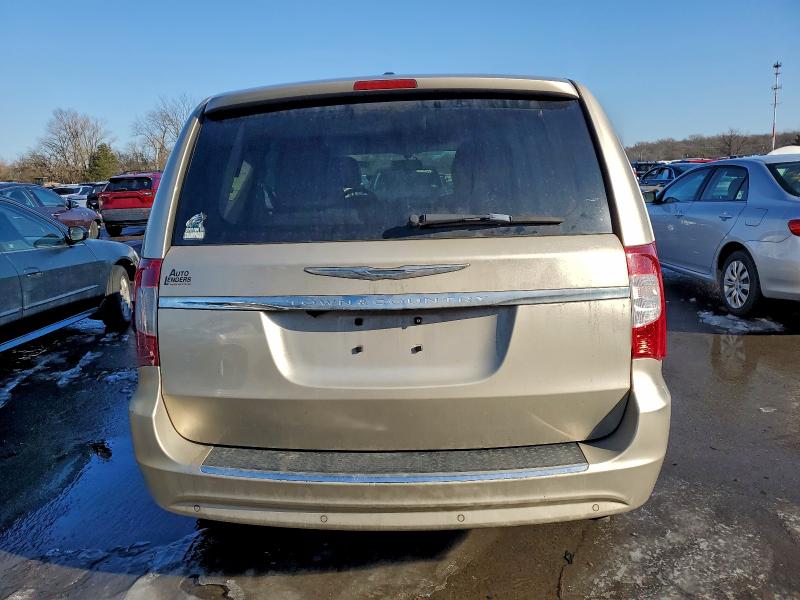 2014 CHRYSLER TOWN & COU #3320023503