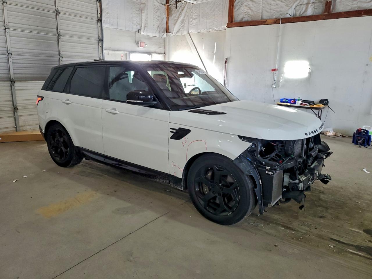 LAND ROVER RANGE ROVER SUPERCHARGED DYNAMIC