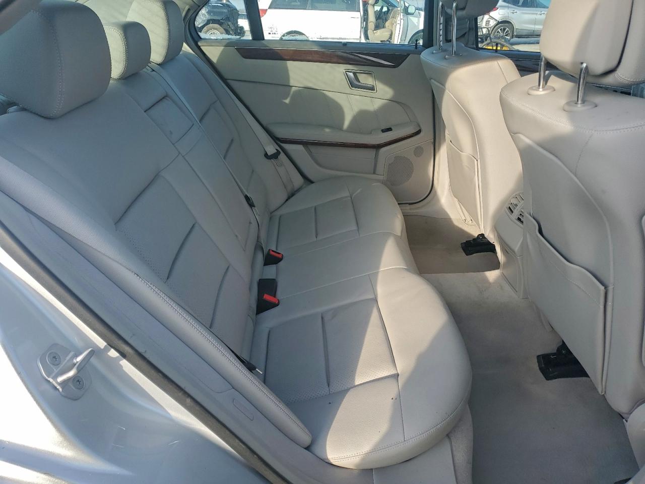 MERCEDES-BENZ E-CLASS 350