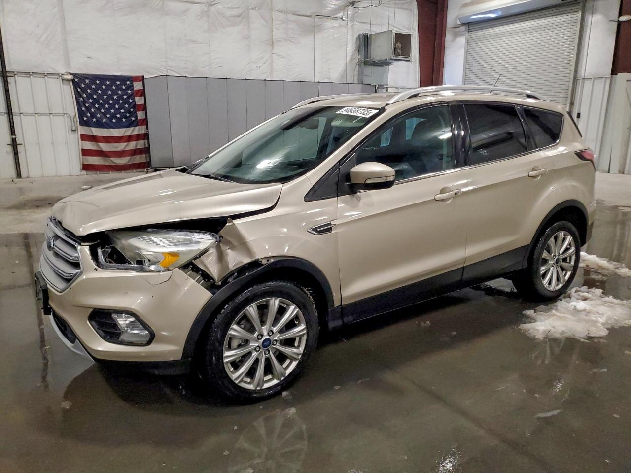 FORD ESCAPE TITANIUM