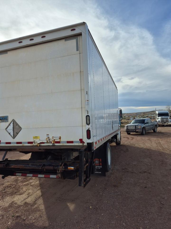 Lot #3305599103 2015 INTERNATIONAL 4000 4300