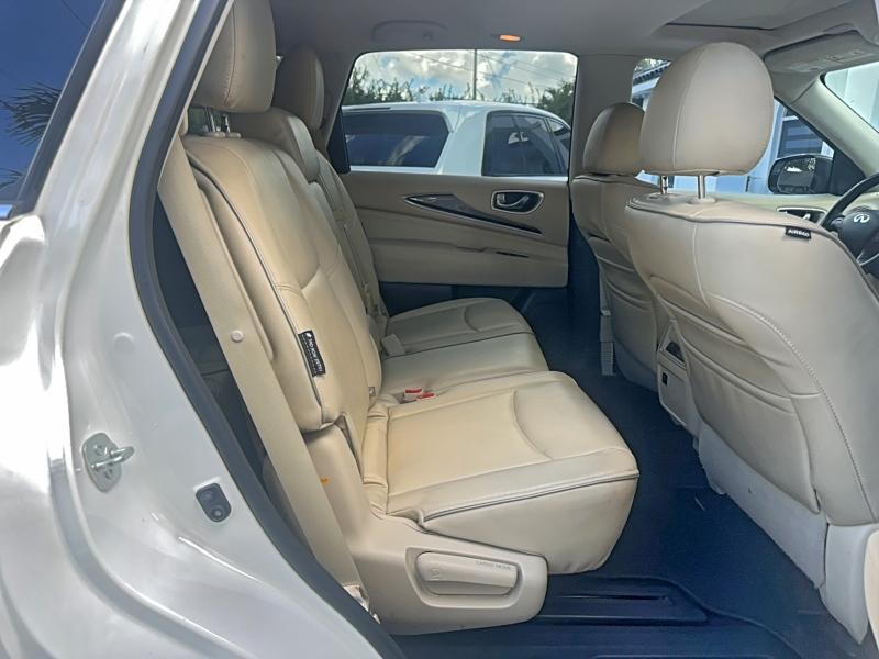 2017 INFINITI QX60 #3302704018