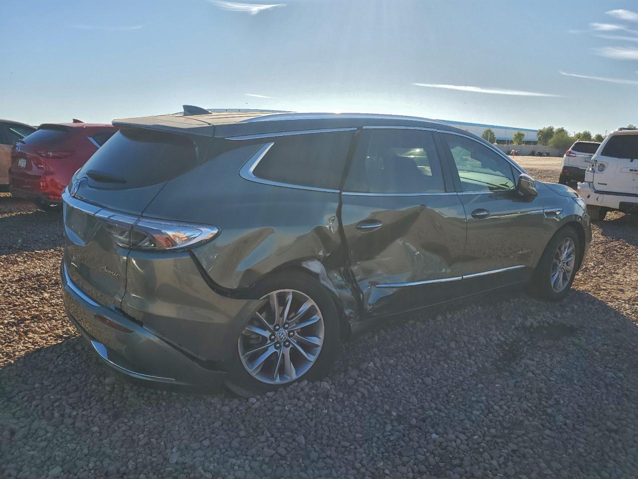 BUICK ENCLAVE AVENIR